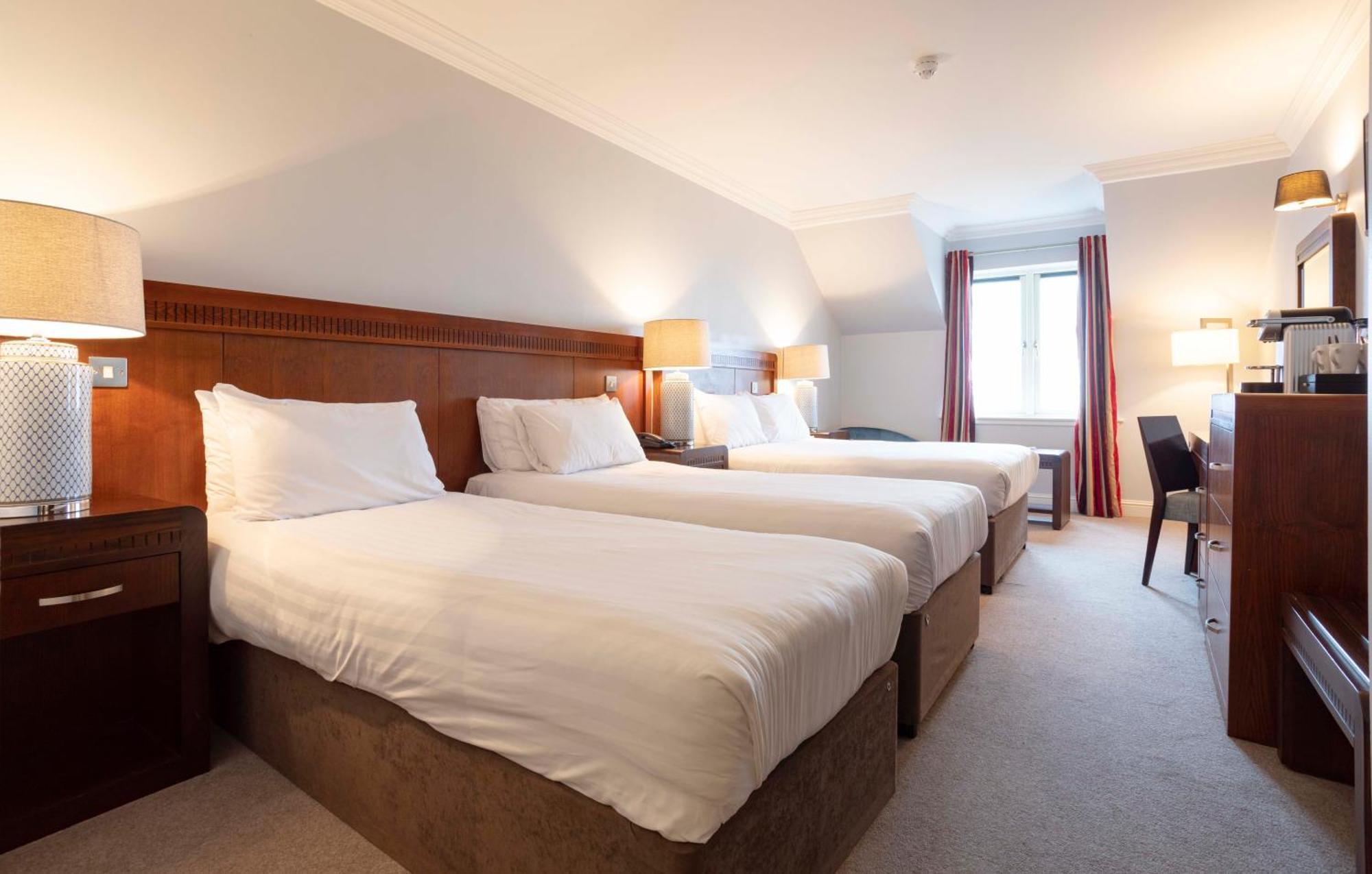Schull Harbour Hotel&Leisure Centre Extérieur photo